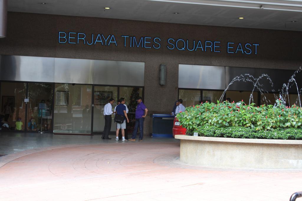Best Service Suite At Times Square Kuala Lumpur Exterior photo