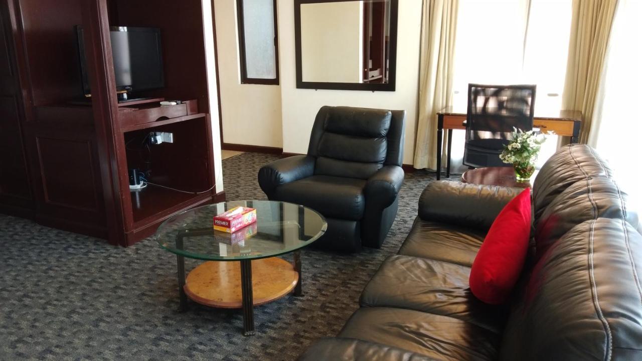 Best Service Suite At Times Square Kuala Lumpur Exterior photo